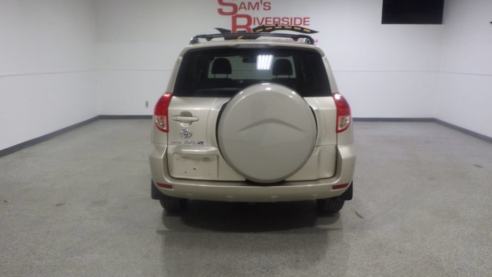 Used 2007 Toyota RAV4 2WD image 3