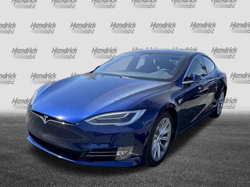 Used 2017 Tesla Model S 75D image 6