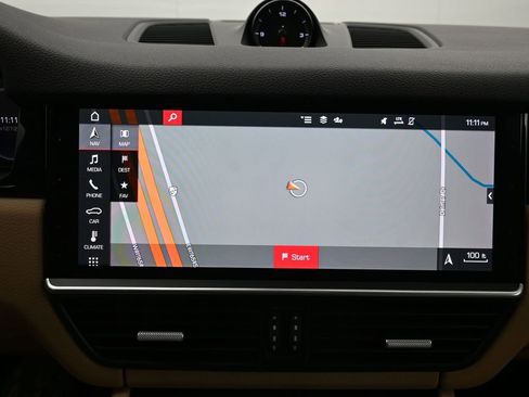 Certified 2021 Porsche Cayenne S image 25