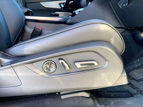 Used 2024 Acura MDX A-Spec image 35