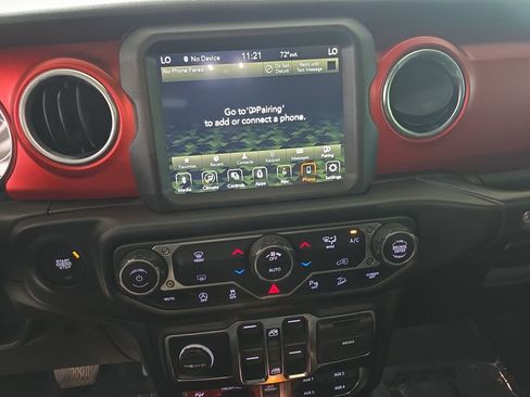 Used 2021 Jeep Wrangler Unlimited Rubicon image 23