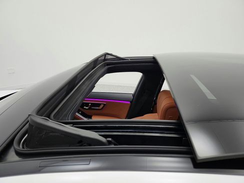 Used 2026 Mercedes-Benz S 580 4MATIC Sedan image 11