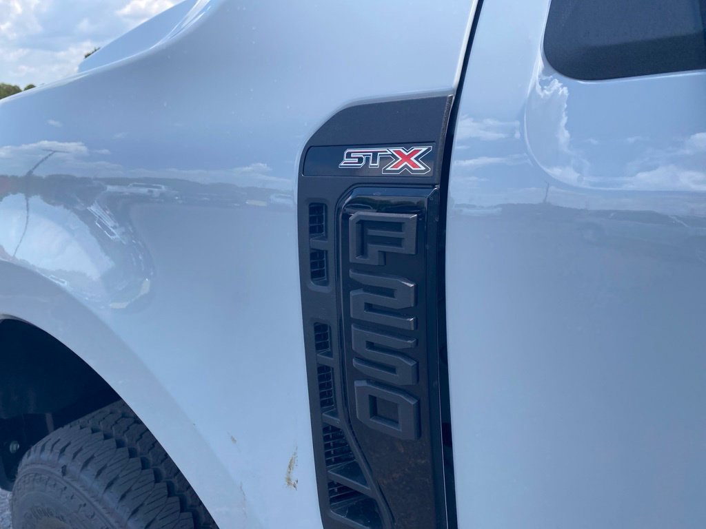 New 2026 Ford F250 XL w/ STX Appearance Package AWD/4WD image 38