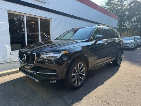 Used 2018 Volvo XC90 T6 Momentum w/ Convenience Package AWD/4WD image 2