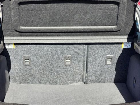 Used 2017 Ford Focus SE image 30