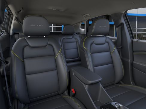 New 2026 Chevrolet Trax ACTIV FWD image 16