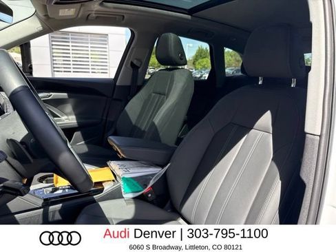 Used 2025 Audi Q5 Premium w/ Convenience Package AWD/4WD image 7