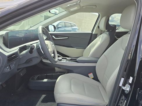 Certified 2024 Kia EV6 Wind AWD/4WD image 22