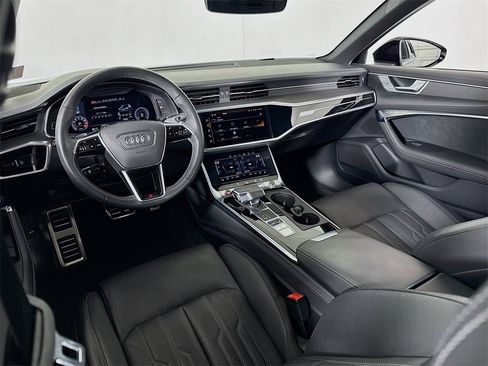 Used 2022 Audi S6 Prestige w/ Prestige Package image 32