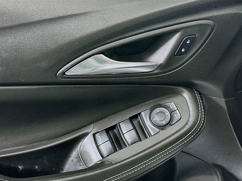 Used 2025 Buick Encore GX Preferred image 15