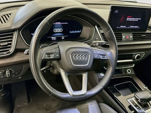 Used 2024 Audi Q5 2.0T Premium Plus AWD/4WD image 18