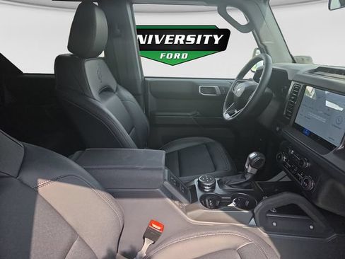 New 2026 Ford Bronco Badlands w/ Black Appearance Package AWD/4WD image 25