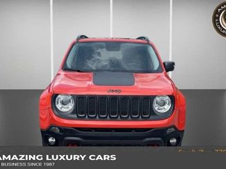 Used 2017 Jeep Renegade Trailhawk w/ Premium Trailhawk Package AWD/4WD video 1
