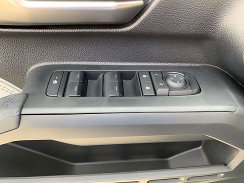 New 2025 Toyota Tacoma Limited AWD/4WD image 11