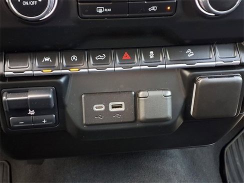 Used 2023 Chevrolet Silverado 1500 Custom Trail Boss w/ LPO, Dark Essentials Package image 14