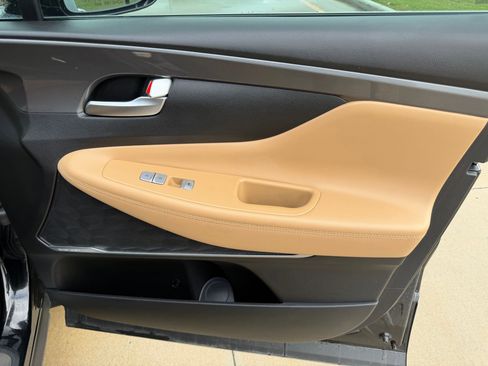 Used 2023 Hyundai Santa Fe Calligraphy image 25