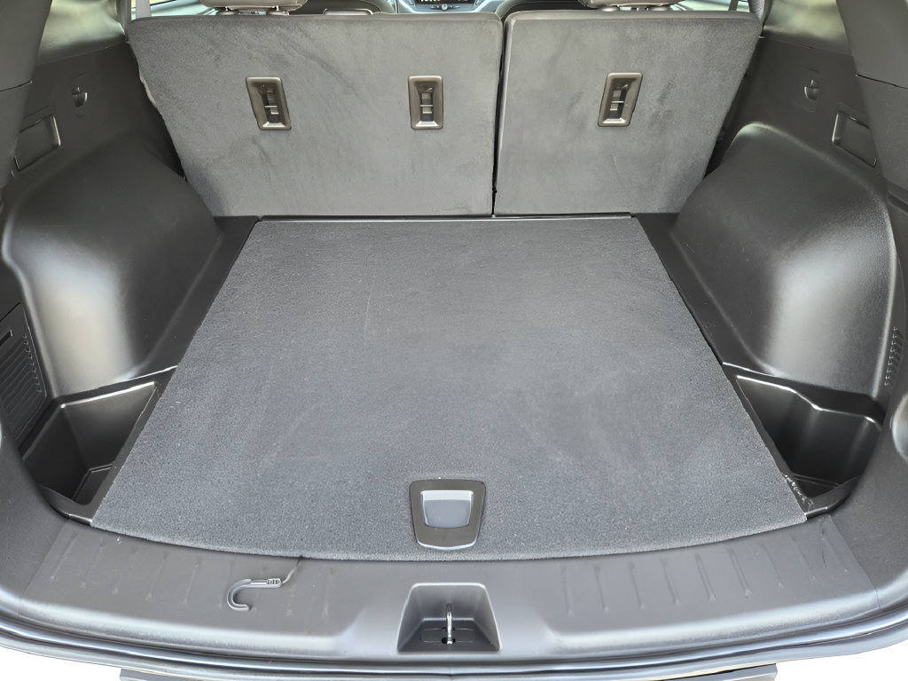 Used 2024 Chevrolet Blazer LT w/ Convenience Package FWD image 30