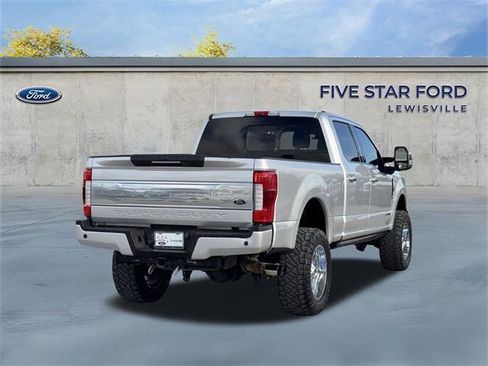 Used 2018 Ford F250 Platinum w/ Platinum Ultimate Package image 5