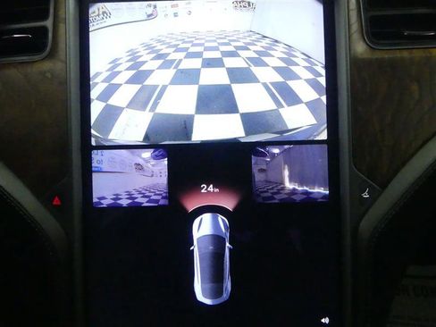 Used 2018 Tesla Model S 100D image 11