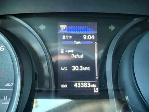 Used 2022 Toyota Camry SE w/ Carpet Mat Package (TMS) FWD image 15