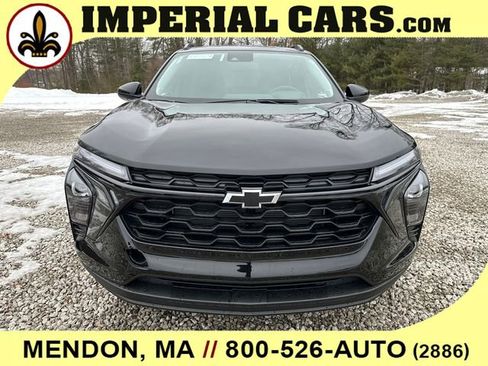 New 2026 Chevrolet Trax LT w/ Driver Confidence Package image 4