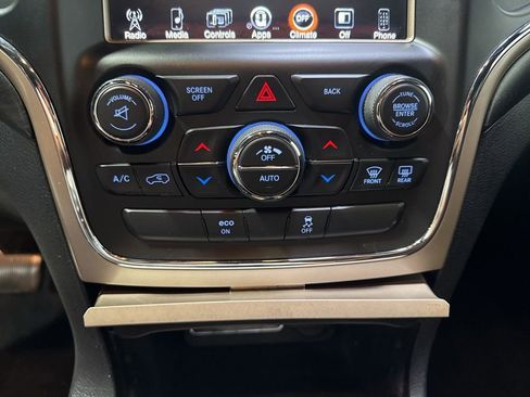 Used 2015 Jeep Grand Cherokee Laredo w/ Quick Order Package 23E AWD/4WD image 22