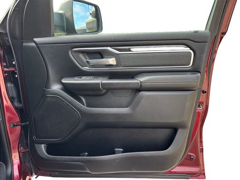Used 2019 RAM 1500 Big Horn AWD/4WD image 36