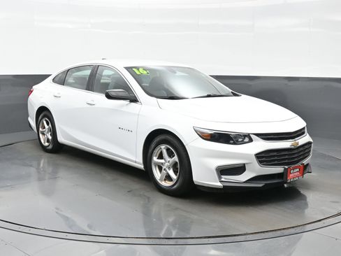 Used 2016 Chevrolet Malibu LS FWD image 8