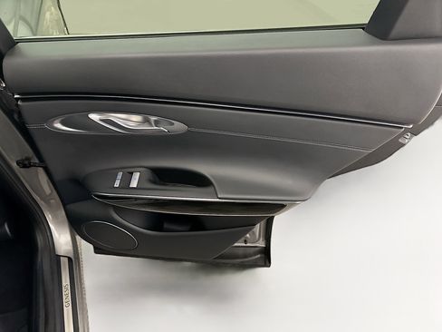 Used 2025 Genesis GV70 2.5T image 31