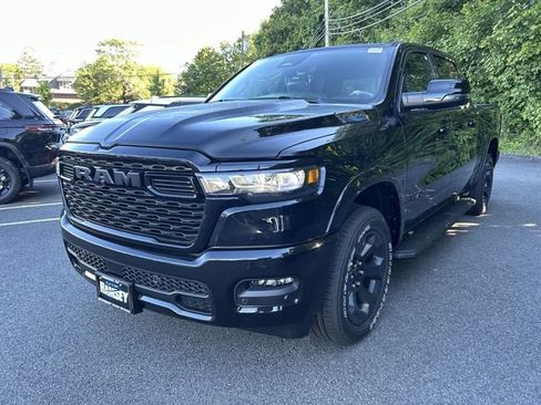 Used 2025 RAM 1500 Big Horn AWD/4WD image 4