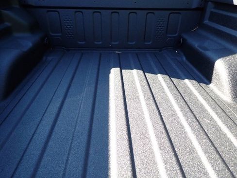 New 2025 Jeep Gladiator Sport image 4