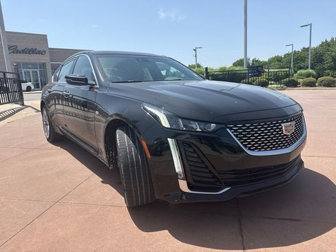 Used 2023 Cadillac CT5 Luxury AWD/4WD image 2