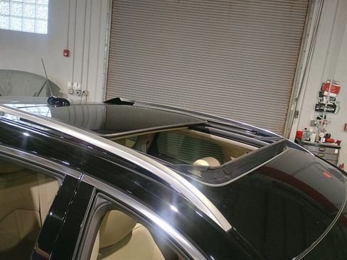 Used 2015 Cadillac SRX Premium image 35