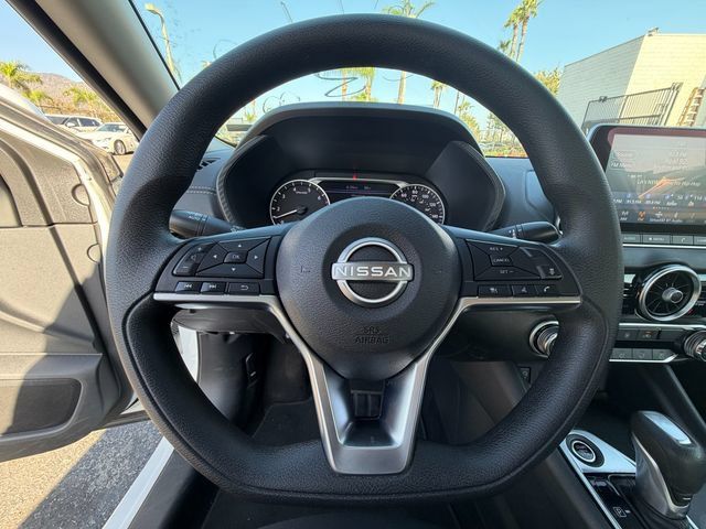 Used 2024 Nissan Sentra SV FWD image 18