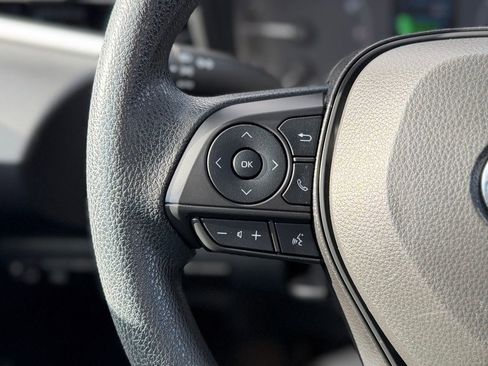 Used 2023 Toyota Corolla LE image 10