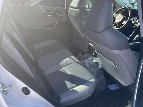 Used 2024 Toyota RAV4 Limited image 8