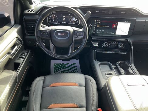 Used 2024 GMC Sierra 2500 AT4 w/ AT4 Preferred Package image 24