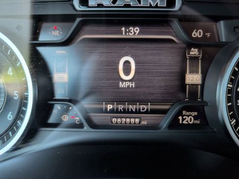 Used 2019 RAM 2500 Laramie w/ Night Edition image 20