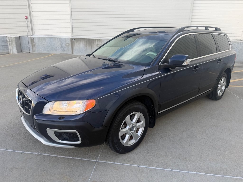 Used 2011 Volvo XC70 3.2 AWD/4WD image 7