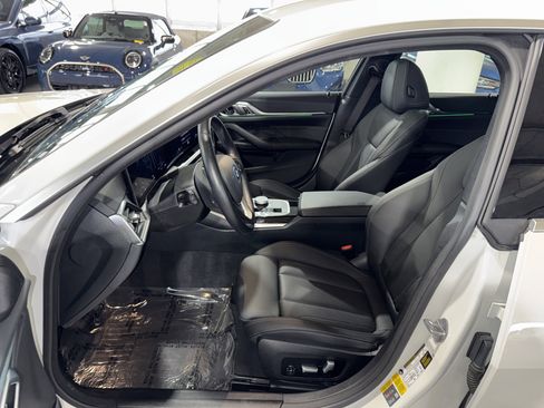 Used 2023 BMW i4 eDrive40 w/ Premium Package RWD image 19