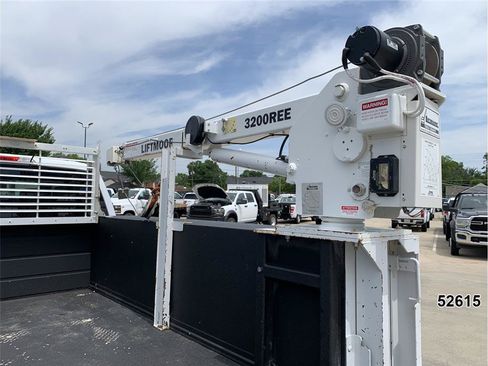 Used 2022 Ford F350 XL w/ Power Equipment Group AWD/4WD image 14