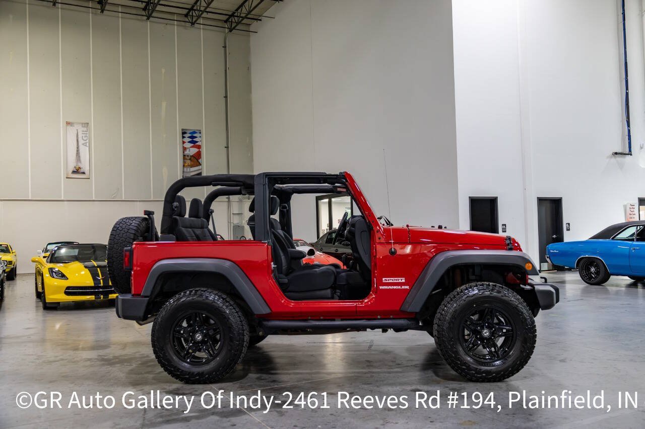 Used 2011 Jeep Wrangler Sport AWD/4WD image 8