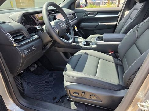 New 2026 GMC Terrain Elevation w/ Elevation Premium Package FWD image 10