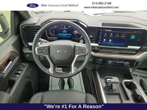 Used 2026 Chevrolet Silverado 1500 LT Trail Boss w/ LT Trail Boss Premium Package AWD/4WD image 11