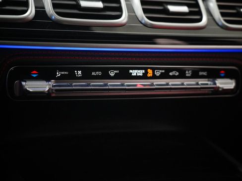 New 2026 Mercedes-Benz GLE 53 AMG 4MATIC Coupe image 30