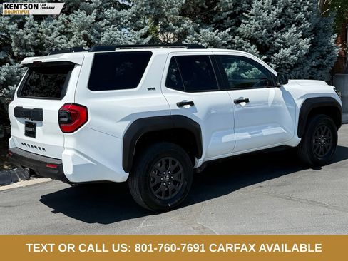 Used 2026 Toyota 4Runner SR5 AWD/4WD image 9