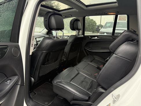Used 2018 Mercedes-Benz GLS 550 4MATIC w/ Driver Assistance Package image 16