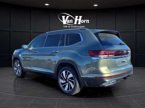 New 2026 Volkswagen Atlas SEL image 5