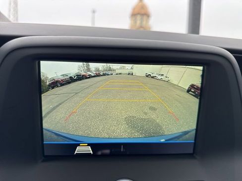 Used 2019 Chevrolet Camaro LT image 19