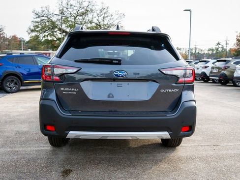New 2025 Subaru Outback Limited image 5